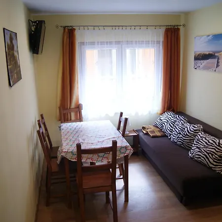 Dom Letniskowy U Marysi דירה פוביירובו